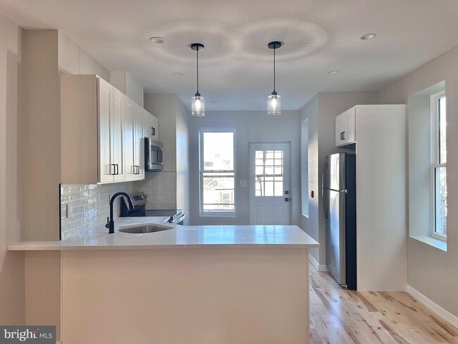 property at 2821 W Girard Ave