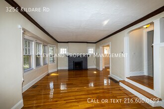 3256 Kildare Rd in Cleveland Heights, OH - Building Photo - Building Photo