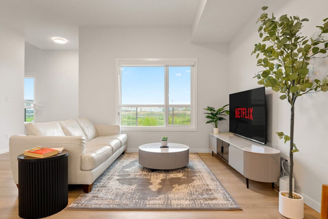 20295 Seton Way SE in Calgary, AB - Building Photo