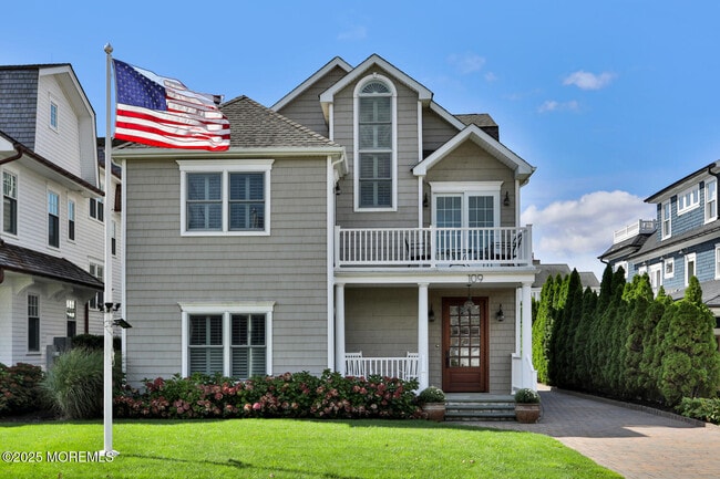 property at 109 Salem Ave