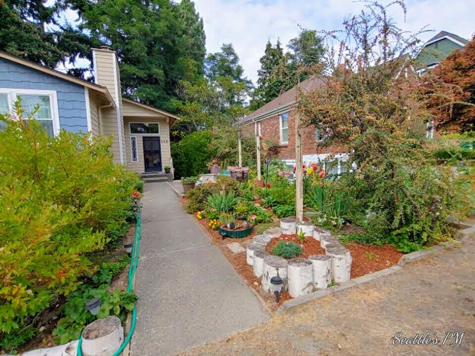 308 NE 95th St in Seattle, WA - Building Photo