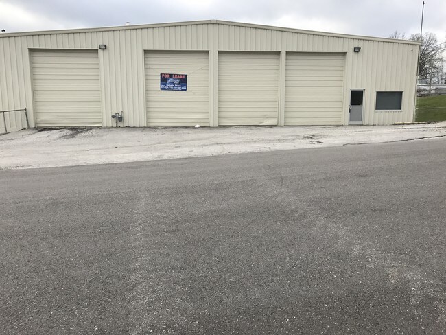 201 Minnear St in Cookeville, TN - Building Photo - Building Photo
