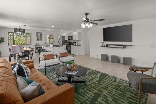 2 Southport Ln in Bella Vista, AR - Building Photo - Building Photo