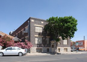 Wyoming Pearl in El Paso, TX - Building Photo