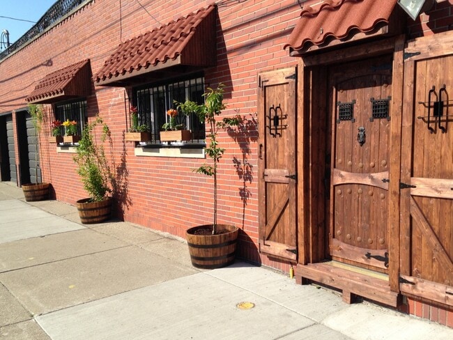 2462 Florian St, Unit 1