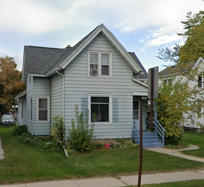 514 Mather St, Unit Upper in Green Bay, WI - Foto de edificio