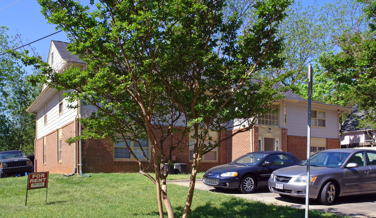 807 Clay St in Raleigh, NC - Building Photo