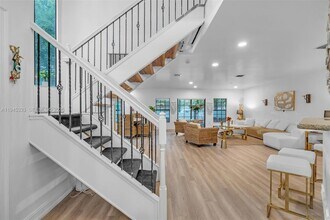 4419 Hidden Harbour Terrace in Fort Lauderdale, FL - Building Photo - Building Photo