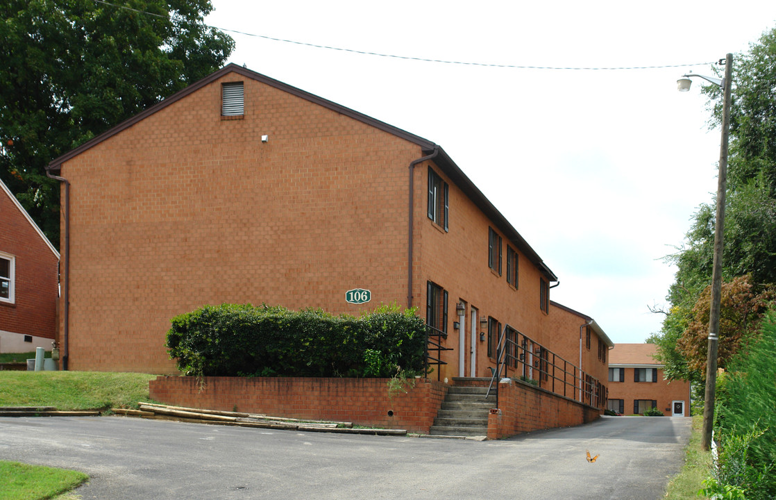 106 Lee Ave NE in Roanoke, VA - Building Photo