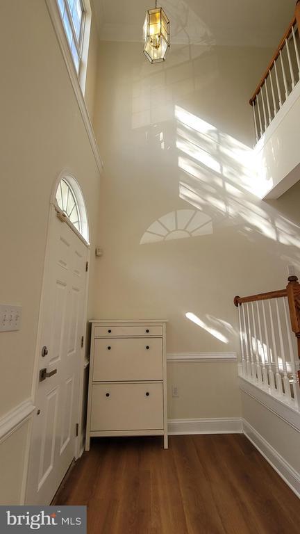 13037 Town Commons Dr in Germantown, MD - Building Photo - Building Photo