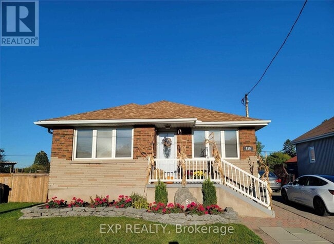 819 Ritson Rd S