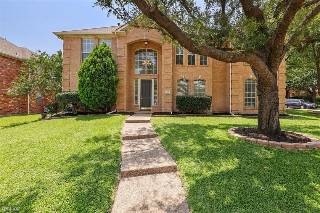 3820 Clearwater Ct in Plano, TX - Building Photo