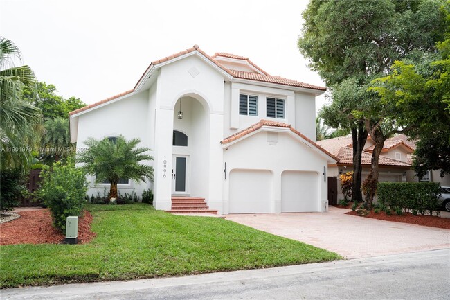 10996 NW 58th Terrace in Doral, FL - Building Photo - Building Photo