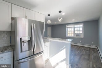 5905 Houghton St in Philadelphia, PA - Building Photo - Building Photo