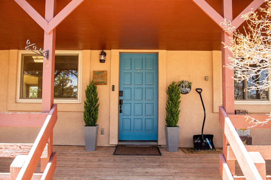 85 Pennsylvania Ave in Woodland Park, CO - Building Photo