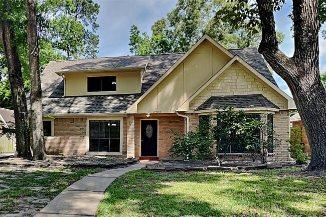 property at 2507 Brookdale Dr