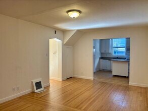 184 Pixley St in San Francisco, CA - Building Photo - Building Photo