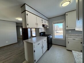 261 Litchfield St in Leominster, MA - Building Photo - Building Photo