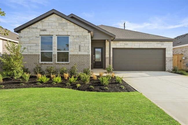 property at 28627 Bluebonnet Grotto Dr