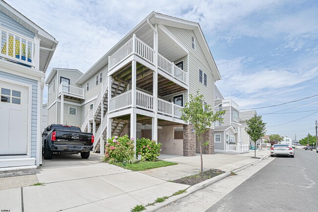 110 N Baltimore Ave-Unit -Top Floor in Ventnor City, NJ - Building Photo - Building Photo