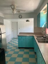 912 7th St NW in Albuquerque, NM - Building Photo - Building Photo