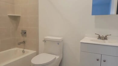 1254 N Carlisle St, Unit Apartment at 1254 - 2 Bedroom in Philadelphia, PA - Foto de edificio - Building Photo