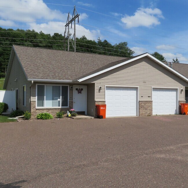 4565 Hartzell Ln Rentals in Eau Claire, WI