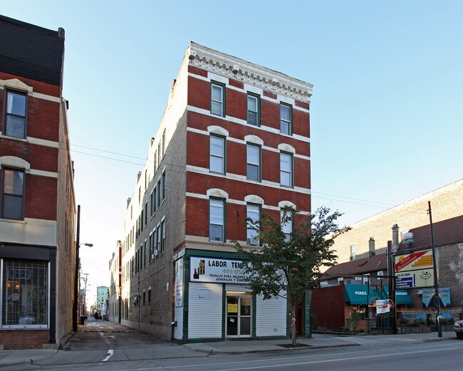 1157 W 18th St in Chicago, IL - Foto de edificio - Building Photo