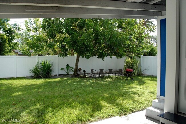 property at 2247 Palm St