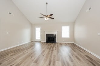 1246 Catawba Way in Murfreesboro, TN - Building Photo - Building Photo