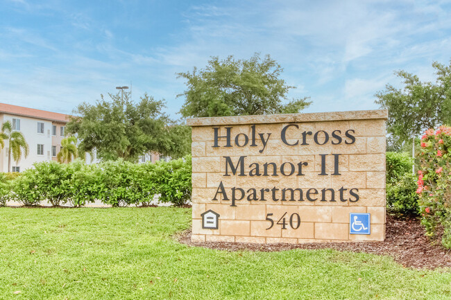 Holy Cross Manor II in Palmetto, FL - Building Photo - Building Photo