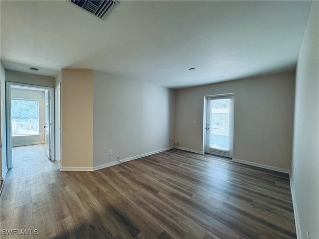 property at 2435 Lantana Ave S