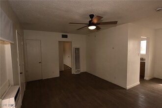380 N 13th St in Las Vegas, NV - Building Photo - Building Photo
