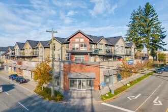 32059 Hillcrest Ave in Abbotsford, BC - Building Photo - Building Photo