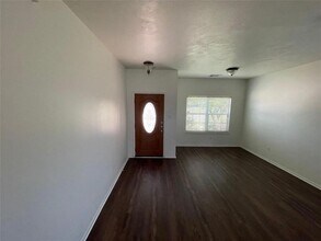2103 Weathersfield Trace Cir in Houston, TX - Building Photo - Building Photo