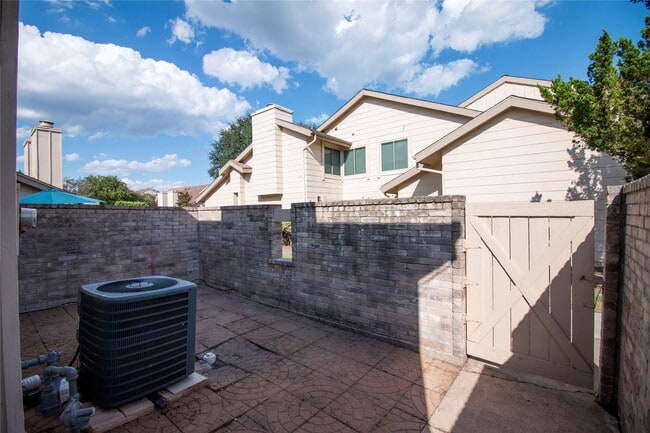 property at 3162 Windchase Blvd