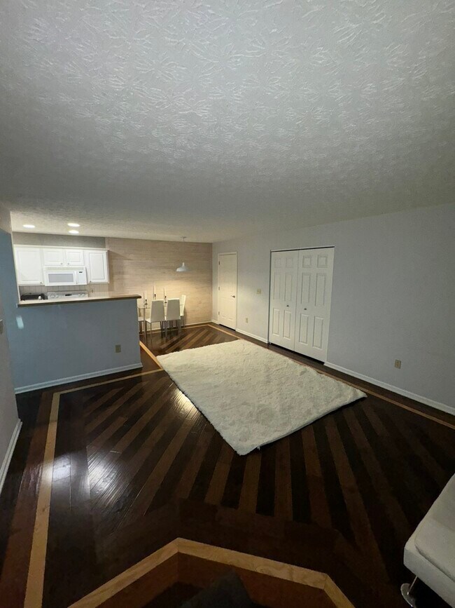 5431 Cedar Springs in Columbus, OH - Building Photo - Building Photo
