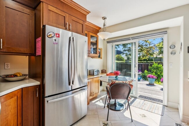 139 Nantucket Cove in San Rafael, CA - Building Photo - Building Photo