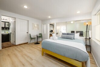 722 Arbuckle Pl in Carlsbad, CA - Building Photo - Building Photo