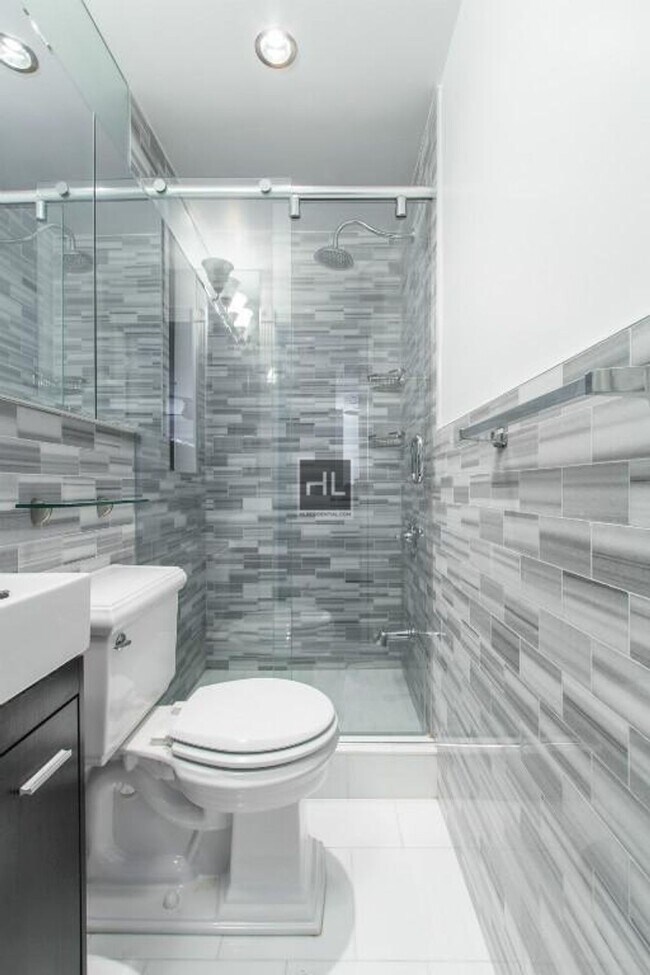 E 8TH ST. in New York, NY - Building Photo - Building Photo