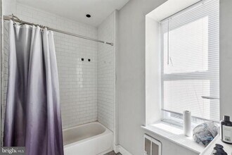 6007 E Wister St in Philadelphia, PA - Building Photo - Building Photo