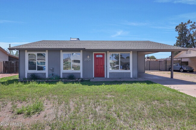 2701 E Villa Rita Dr in Phoenix, AZ - Building Photo - Building Photo