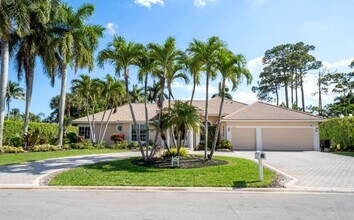 101 Westwood Ct in Atlantis, FL - Building Photo - Building Photo