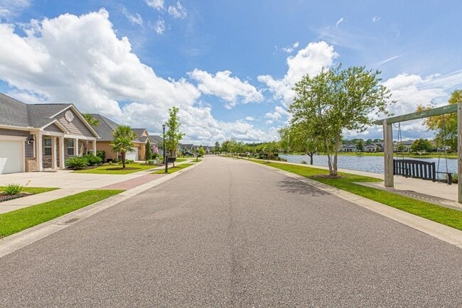 1749 Paddington St in Myrtle Beach, SC - Building Photo - Building Photo