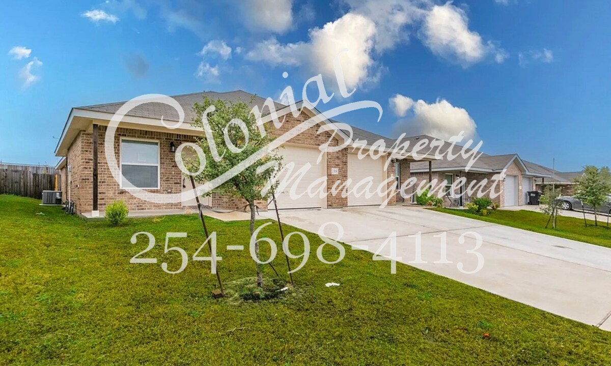2319 A Duntov Dr in Temple, TX - Building Photo