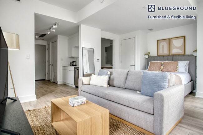 1772 Church St NW in Washington, DC - Foto de edificio - Building Photo