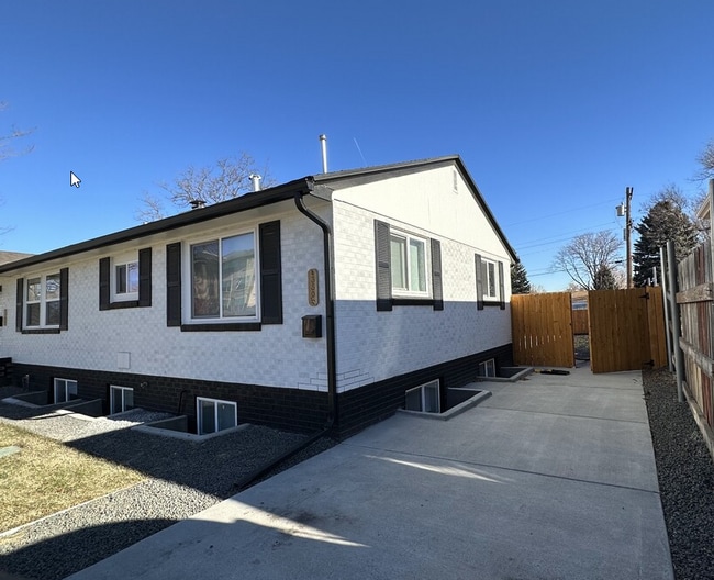 property at 4344 Upham St