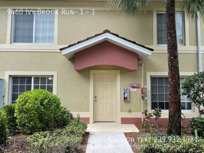 9460 Ivy Brook Run in Ft. Myers, FL - Building Photo - Building Photo