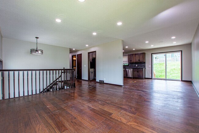 12111 Miami St in Omaha, NE - Building Photo - Building Photo