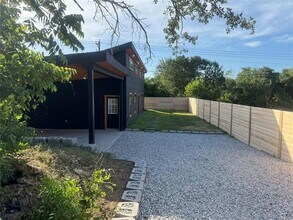 2806 Beechwood St in Granbury, TX - Building Photo - Building Photo